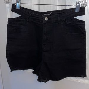 Pretty little thing shorts